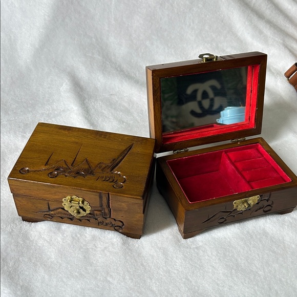 Vintage Accessories - 🖤1960s Carved wooden Jewelry box set